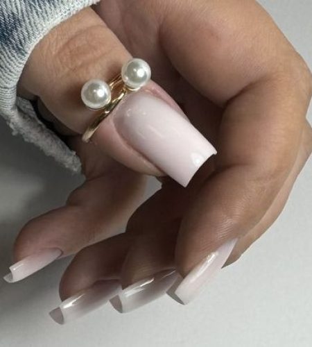 9ed90b86b8f647cda9893cab0f934b-glow-studio-urody-sarah-tylick-biz-photo-53eefc43b76241b487dd548a9bed7f-booksy